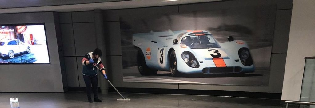 car-showroom-cleaning